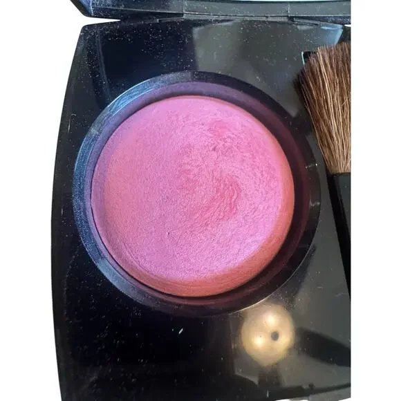 Chanel Joues Contraste 250 Crescendo Powder Blush 4g .14oz Made In France - Picture 3 of 5